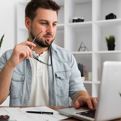 El curso de Data Analytics enseña a detectar oportunidades, riesgos y puntos de mejora del negocio.