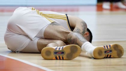 El de la rodilla izquierda fue el primero de tres percances físicos importantes del argentino en Real Madrid; luego se lastimó la rodilla derecha, y la cadera e isquiotibiales.