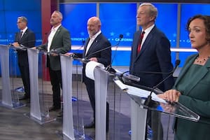 Debate California 2026: cruces entre Becerra, Steyer y Hilton