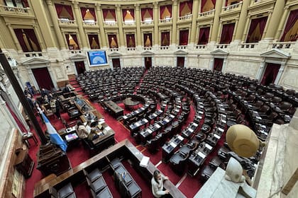 El debate por la reforma laboral no tiene plazos en la Cámara de Diputados