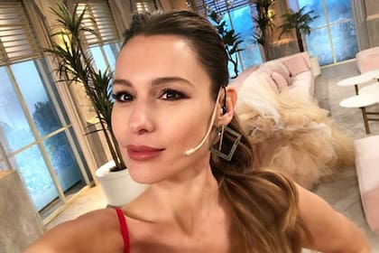 Pampita Ardohain no volvió a su programa ni siquiera a despedirse