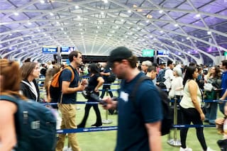 Casi 12 millones de argentinos viajaron al exterior en 2025 y el saldo negativo en turistas fue de a 6,6 millones, el más alto en una década