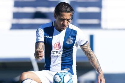 El delantero de Talleres, Dayro Moreno está involucrado en un accdidente de tránsito y además de romper la cuarentena
