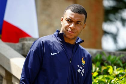El delantero francés Kylian Mbappé en la ciudad deportiva de la selección nacional