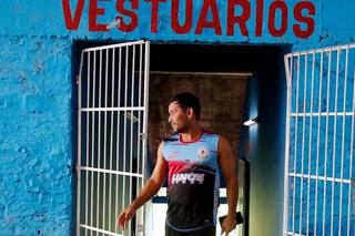 Cómo sobreviven los futbolistas del ascenso en Paraguay en la pandemia