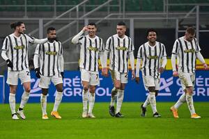 Serie A: Juventus busca un triunfo frente a Crotone para acercarse a los líderes