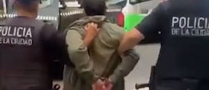 Un hombre con 23 antecedentes por robos fue detenido tras forzar la puerta de un local en Belgrano