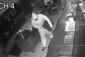 Insólito: el dueño de un restaurante le ofrece trabajo al ladrón que lo robó