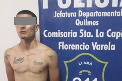 Iván Cáceres, de 21 años, habría entrado a la casa de Morena a robar, y cuando fue reconocido, la apuñaló