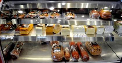 El Departamento de Agricultura de los Estados Unidos (USDA) informó que el retiro abarca 71 productos de las marcas Boar’s Head y Old Country (Imagen en USA Today)