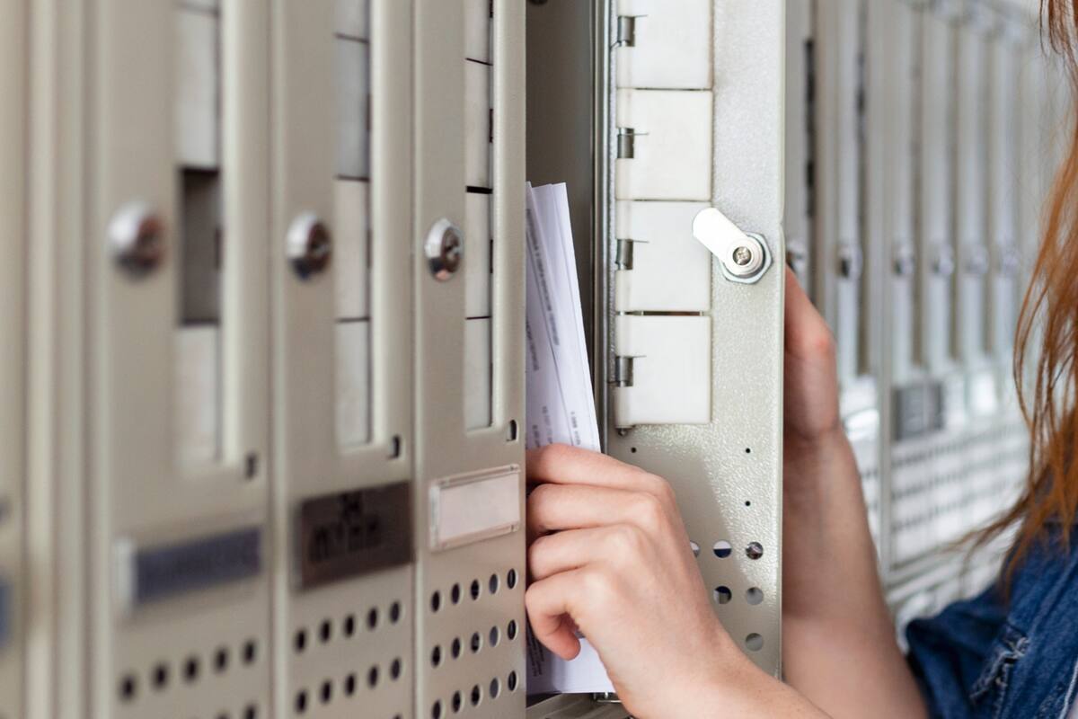 Residentes do Texas recebem pacotes que não pediram e as autoridades alertam que podem ser perigosos Residentes do Texas recebem pacotes que não pediram e as autoridades alertam que podem ser perigosos