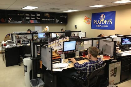 Este proceso debe ser desempeñado por un lobbyista que cuente con un profundo conocimiento