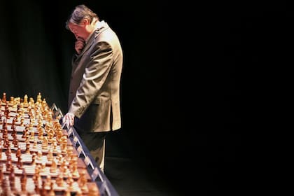 El deporte tiene algo de simplista y egocéntrico: uno busca ganar y ganar