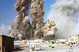 El depósito de Shahran en Teherán, una de las primeras instalaciones petroleras que fue atacada por Estados Unidos e Israel el 14 de marzo