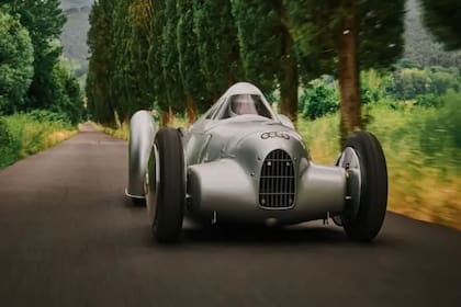 El desarrollo del Auto Union Lucca se dio en una época en la que las automotrices alemanas competían por el prestigio deportivo