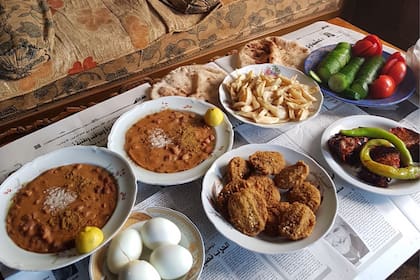 El desayuno que les preparaba su anfitrión de Egipto
