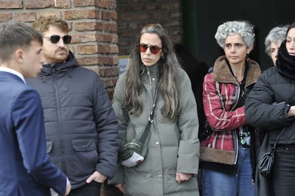 El desconsuelo de los familiares y amigos de Mario Mactas durante su último adiós. Si bien no pasaba un buen momento, nadie esperaba este triste desenlace
