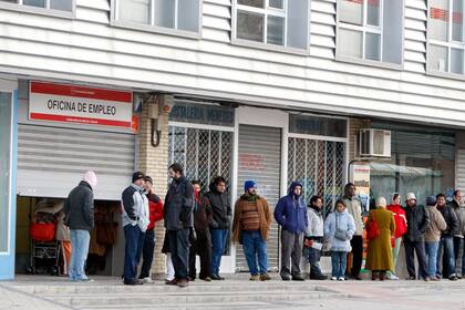 La alta inflación pone en riesgo los programas sociales del gobierno de coalición de izquierda