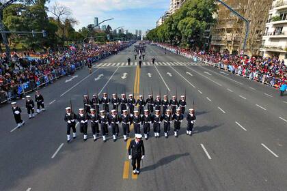 La Armada participó del despliegue de tropas y unidades