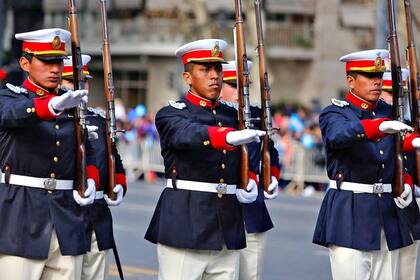 Cadetes del Colegio Militar de la Nación