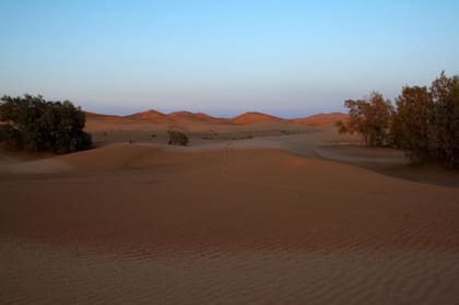 El desierto del Sahara en el pueblo de Merzouga, en el sureste de Marruecos, antes de las inundaciones