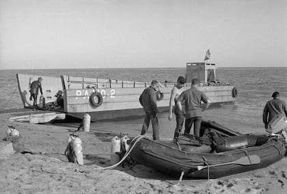 El despliegue de fuerzas estadounidenses fue masivo para intentar encontrar la cuarta ojiva perdida.