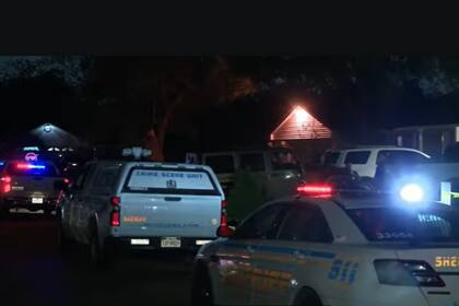 El despliegue de las autoridades fue muy importante dada la magnitud del hallazgo (Captura de video/Telemundo Houston)