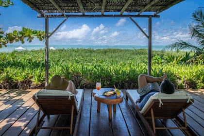 El destino forma parte de la Ruta Ecológica, que reúne playas vírgenes, vegetación costera, montes densos de palmeras y ríos que concluyen en el mar con una rica biodiversidad marina