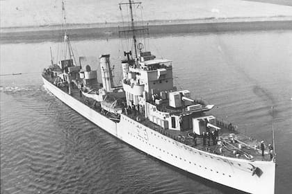 El destructor ARA San Juan fue la nave argentina que llegó al islote Snipe con un grupo de Infantes de Marina que la ocuparon