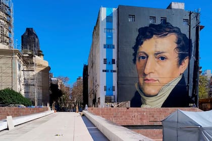 El deterioro del Monumento a la Bandera en Rosario es similar al del Coliseo Romano