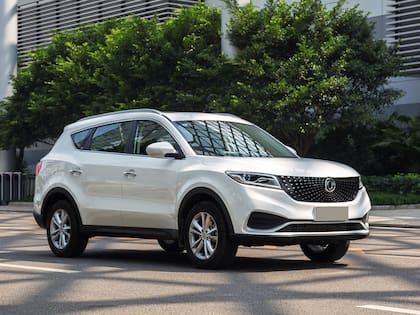 El DFSK Glory 580 cuenta solo con cuatro airbags