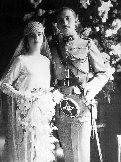 El día de la boda de Georges y Florinda. Él era un noble que actuó en la Primera Guerra Mundial y fue condecorado por su bravura.