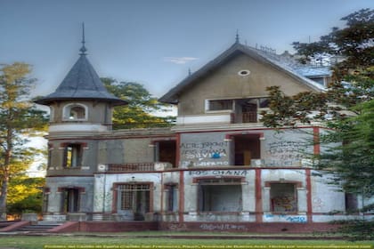 El día de la inauguración ocurrió una tragedia:: falleció el dueño que debía llegar desde Buenos Aires.