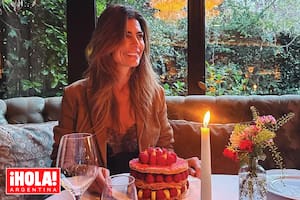 El día de su cumpleaños Juliana comió en el exclusivo hotel
La Réserve y celebró con una milhojas de frambuesas y crema.