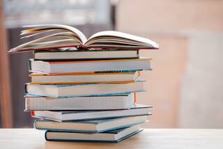 Cuáles son las obras literarias más vendidas en el mundo