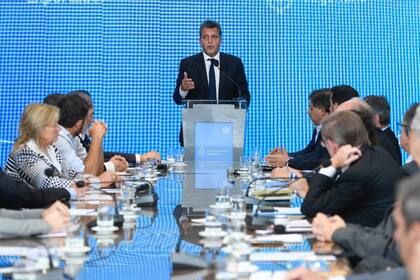El día en el que el exministro de Economía, Sergio Massa, anunció el dólar agro para la soja y las economías regionales