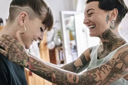 El Día Mundial del Tatuaje celebra a las personas que realizan estos diseños sobre su piel