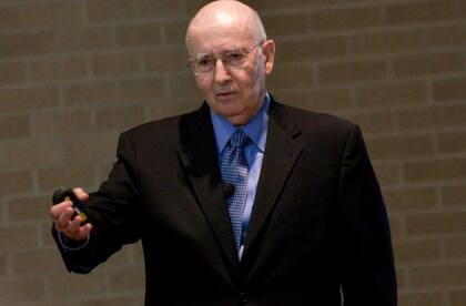 El Día Nacional del Marketing se celebra en honor al nacimiento de Philip Kotler, economista estadounidense considerado "el padre del marketing moderno"