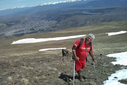 El día que Carlos subió al Cerro 21, en Esquel