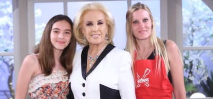 El día que estuvo en la mesa de Mirtha.