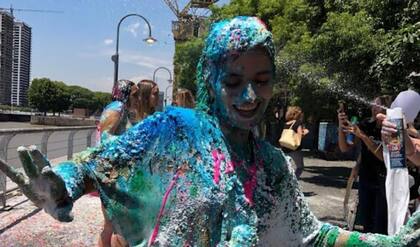 El día que se recibió de periodista.