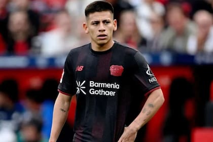 El Diablito Echeverri, en su último paso por Bayer Leverkusen