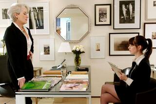 Quince comedias sobre el trabajo para dejar de extrañar la oficina