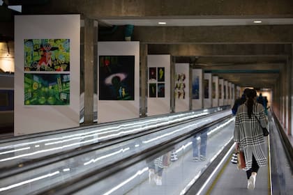 El dibujo toma los espacios públicos con diversas exposiciones en la ciudad