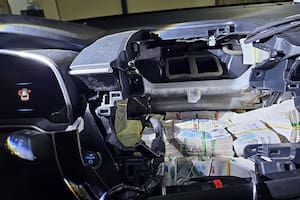 Viajaba desde Chaco hacia Buenos Aires con $357 millones ocultos en el tablero de una camioneta