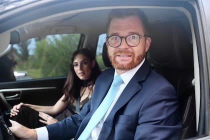 El diputado Nicolás Massot y Chiara Comoretto