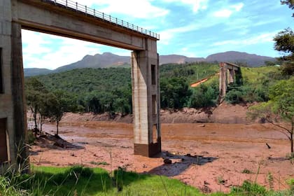 El dique de desechos de una mina se rompió en Brumadinho, en el estado de Minas Gerais, en Brasil