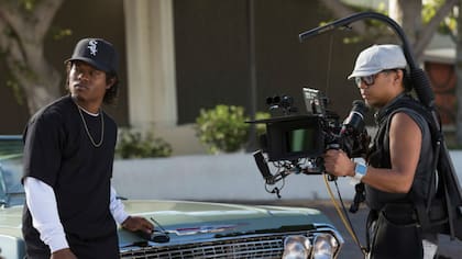 El director de fotografía Matthew Libatique le sigue los pasos a Jason Mitchell en el film de F. Gary Gray
