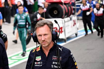 El director de Red Bull, Christian Horner, se sumó a la controversia entre Red Bull y Aston Martin 