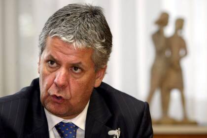 Nicolás Eyzaguirre, el candidato de Chile, ocupó el mismo cargo en el FMI que ahora ocupa Goldfajn.